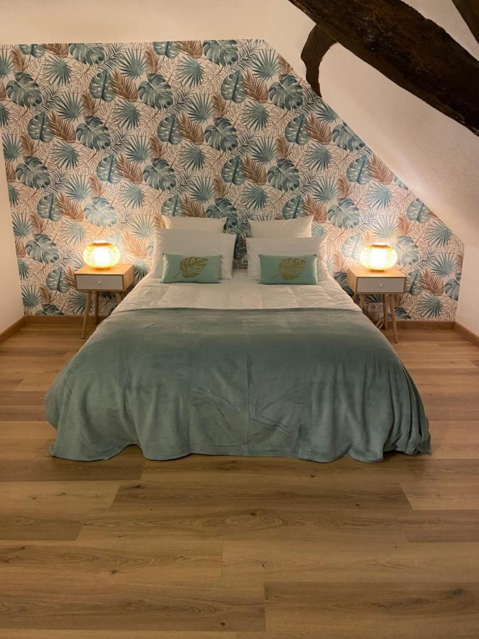 La Charmeraie : Gite De Charme, Piscine Et Spa Thésée Zewnętrze zdjęcie