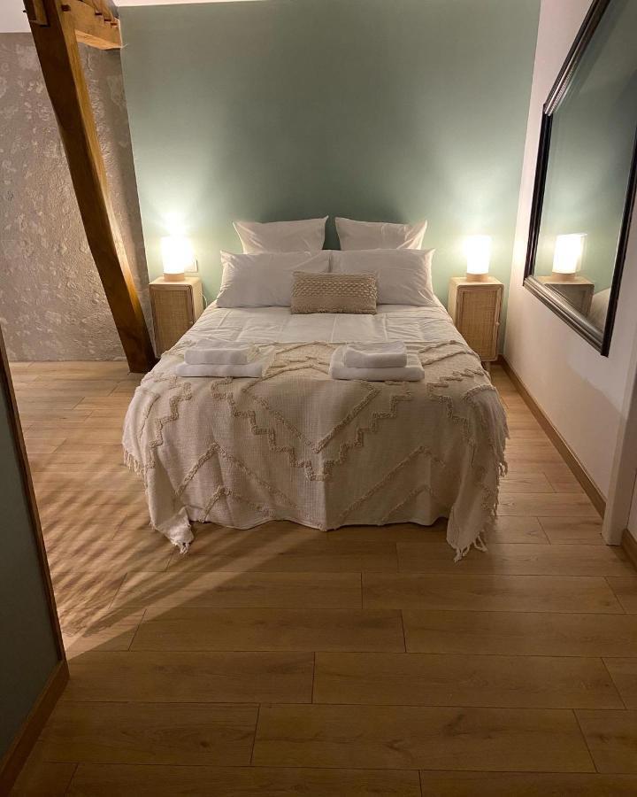 La Charmeraie : Gite De Charme, Piscine Et Spa Thésée Zewnętrze zdjęcie