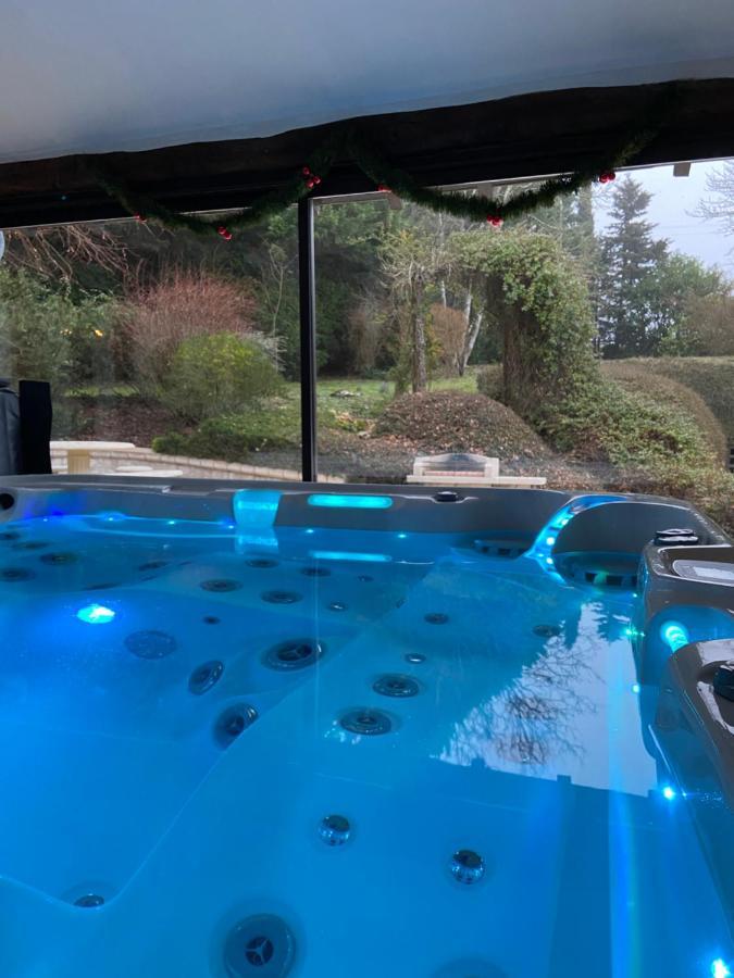 La Charmeraie : Gite De Charme, Piscine Et Spa Thésée Zewnętrze zdjęcie